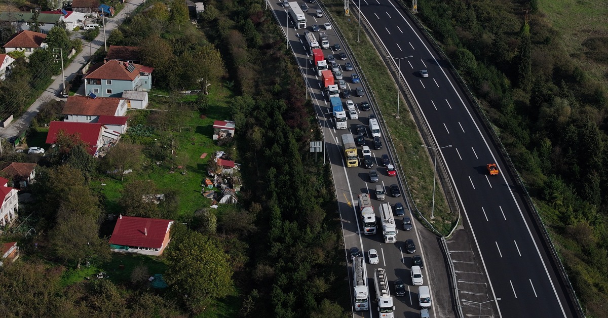 Anadolu Otoyolu’nda zincirleme kaza: 4 yaralı