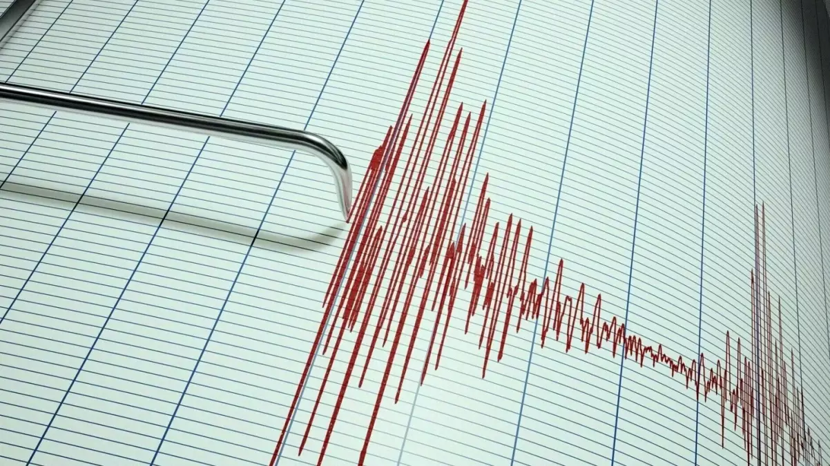 Ege Denizi’nde 5,3 büyüklüğünde deprem