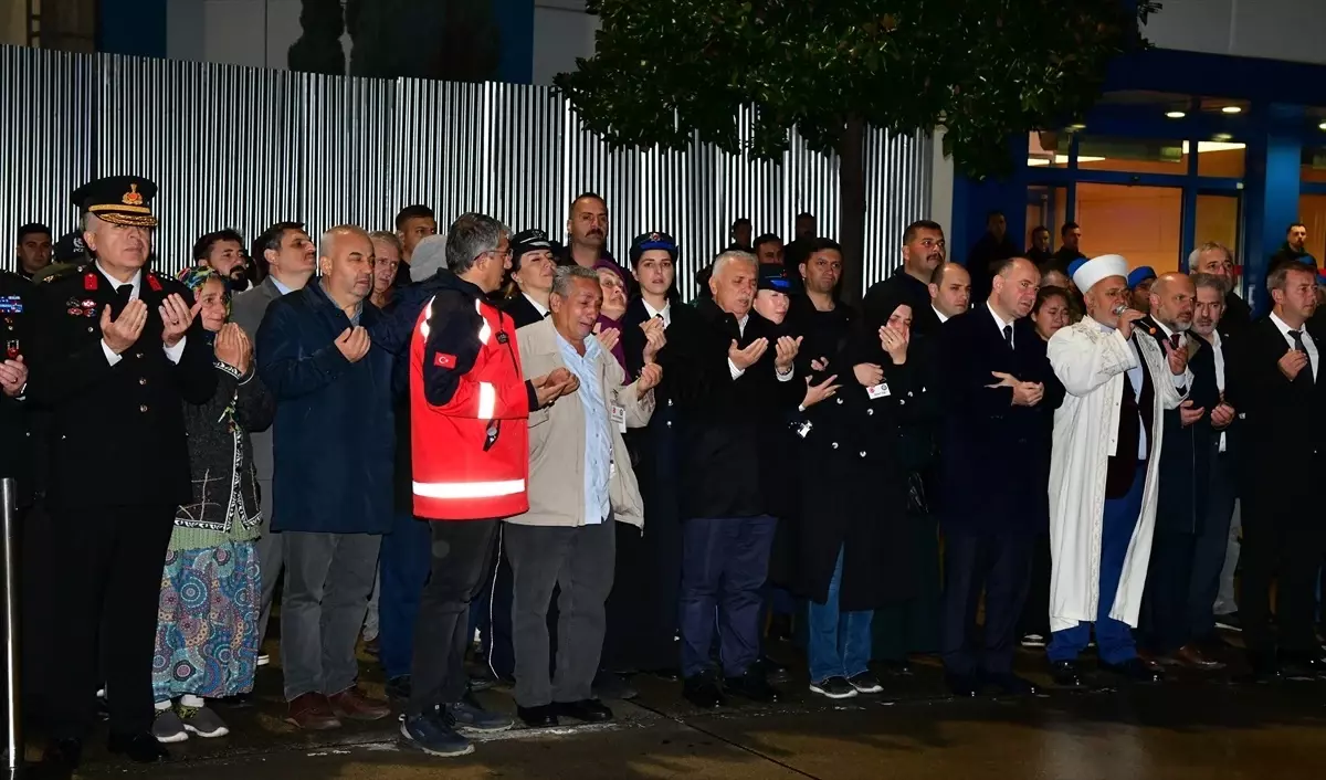 Şehit Polis Memuru Ogün Yürümez’in Cenazesi Trabzon’da Törenle Karşılandı