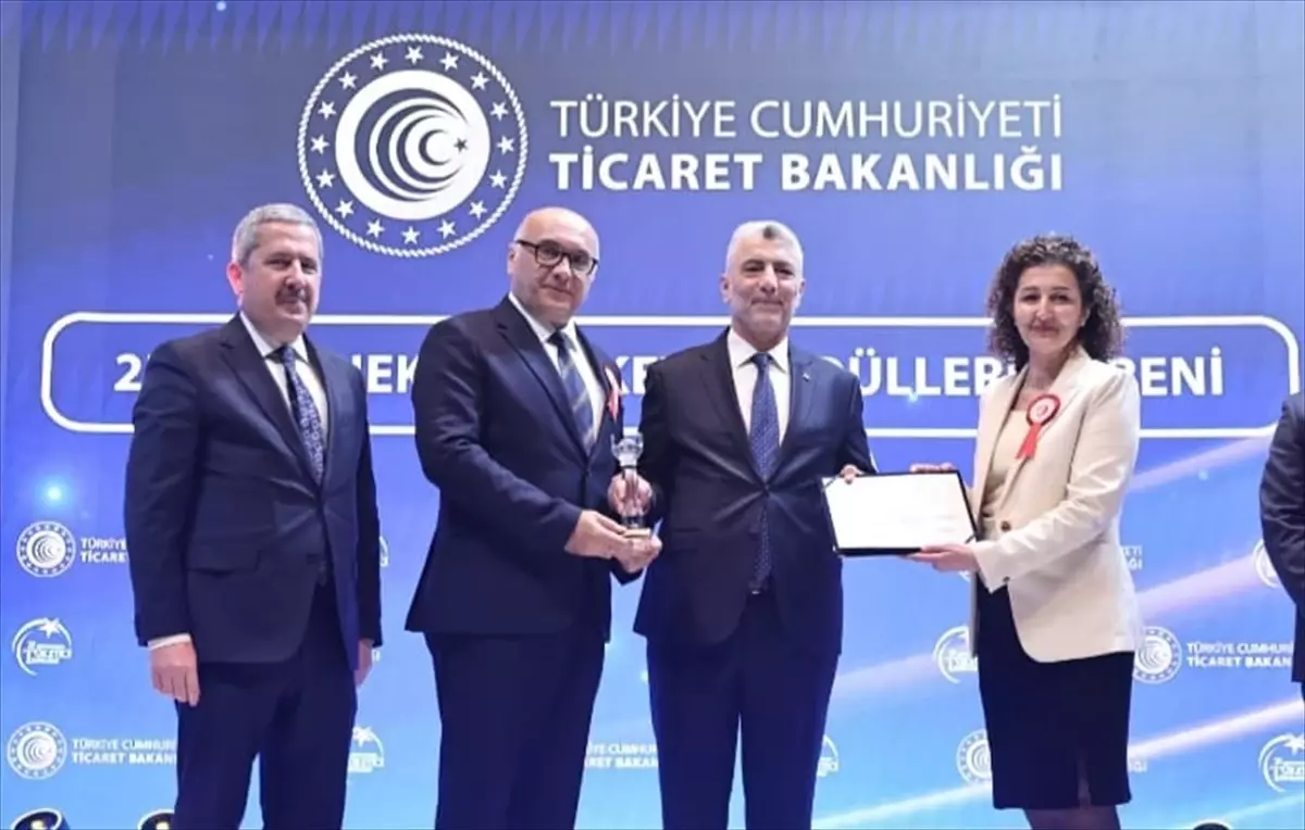 SAÜ’de Çeşitli Konferanslar ve Ödüller